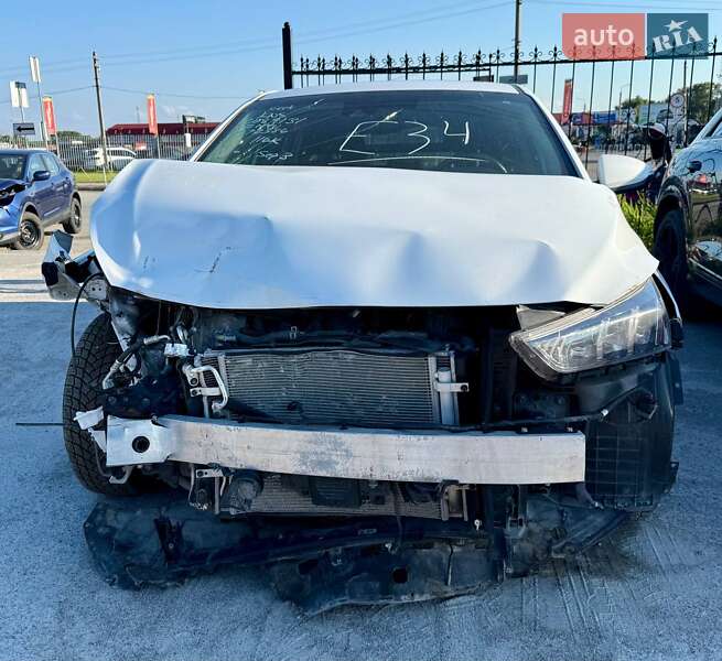 Hyundai Ioniq 2021 Hyundai Ioniq 2021