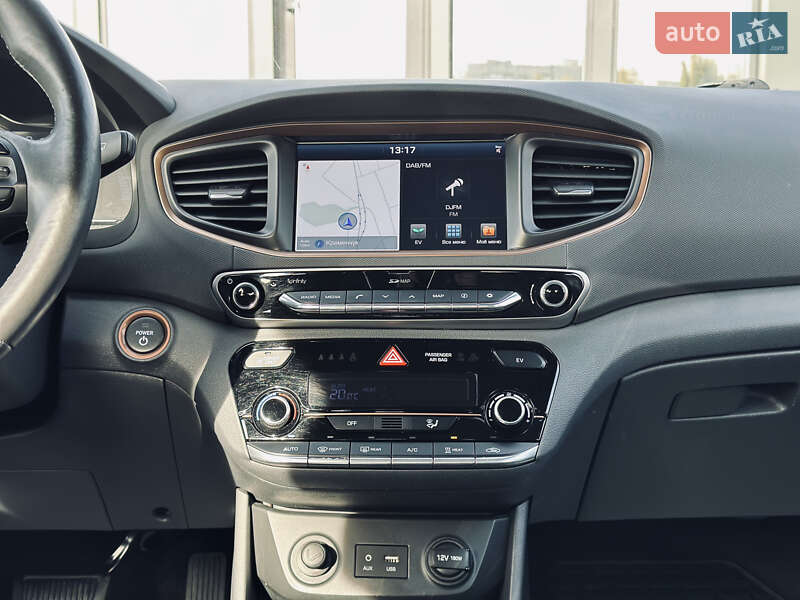 Хэтчбек Hyundai Ioniq 2017 в Кременчуге