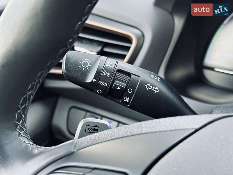 Хэтчбек Hyundai Ioniq 2017 в Кременчуге