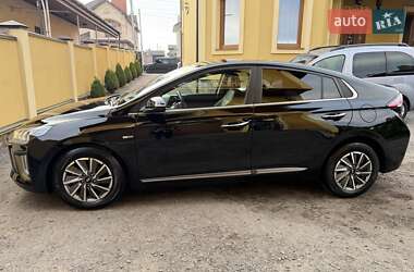 Лифтбек Hyundai Ioniq 2020 в Львове