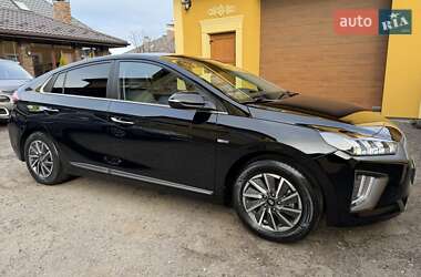 Лифтбек Hyundai Ioniq 2020 в Львове