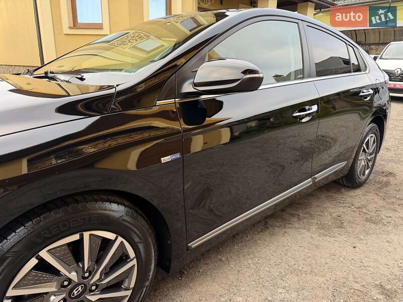 Лифтбек Hyundai Ioniq 2020 в Львове фото 27 Лифтбек Hyundai Ioniq 2020 в Львове