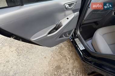 Лифтбек Hyundai Ioniq 2020 в Львове