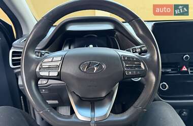 Лифтбек Hyundai Ioniq 2020 в Львове