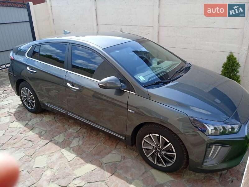 Hyundai Ioniq 2020 Hyundai Ioniq 2020