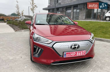 Лифтбек Hyundai Ioniq 2022 в Кропивницком