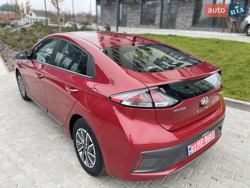 Лифтбек Hyundai Ioniq 2022 в Кропивницком фото 9 Лифтбек Hyundai Ioniq 2022 в Кропивницком