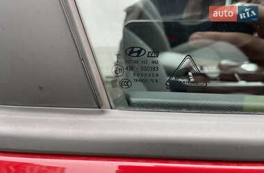 Лифтбек Hyundai Ioniq 2022 в Кропивницком