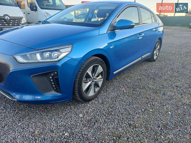 Хетчбек Hyundai Ioniq 2017 в Шептицькому