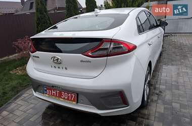 Хетчбек Hyundai Ioniq 2016 в Вінниці