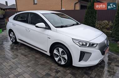 Хетчбек Hyundai Ioniq 2016 в Вінниці