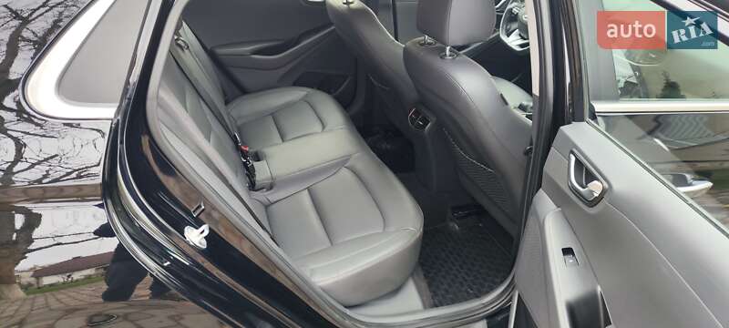 Хэтчбек Hyundai Ioniq 2018 в Городке