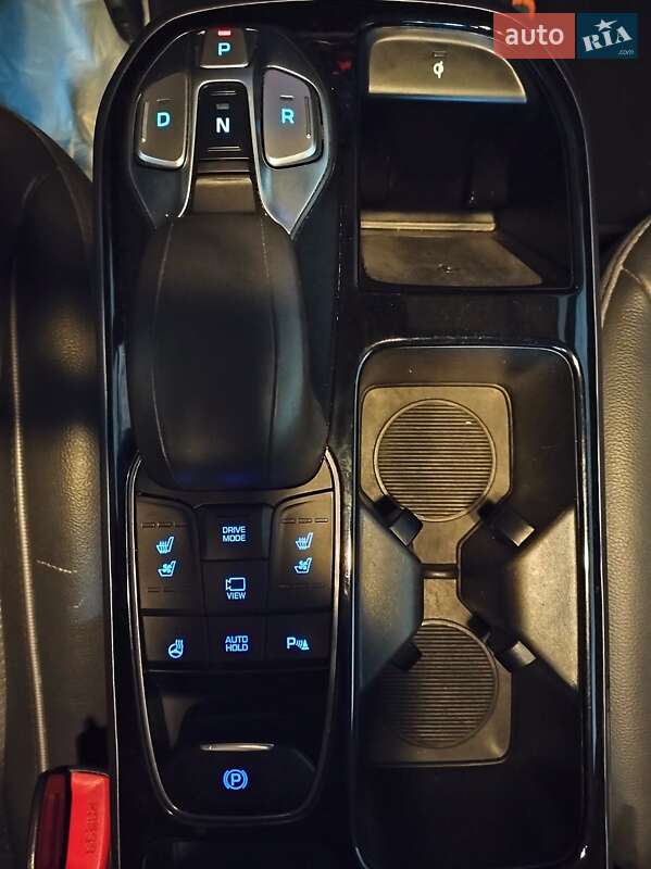 Лифтбек Hyundai Ioniq 2019 в Владимире фото 35 Лифтбек Hyundai Ioniq 2019 в Владимире