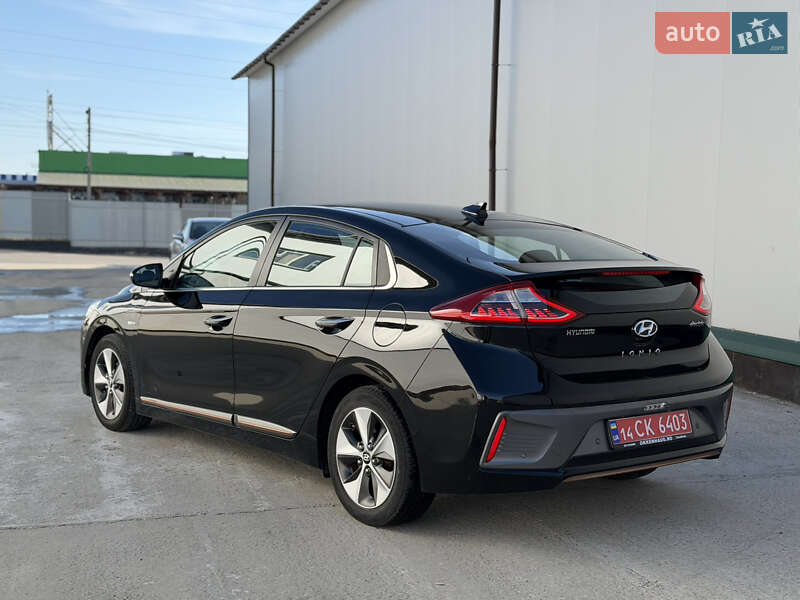 Хэтчбек Hyundai Ioniq 2018 в Виннице