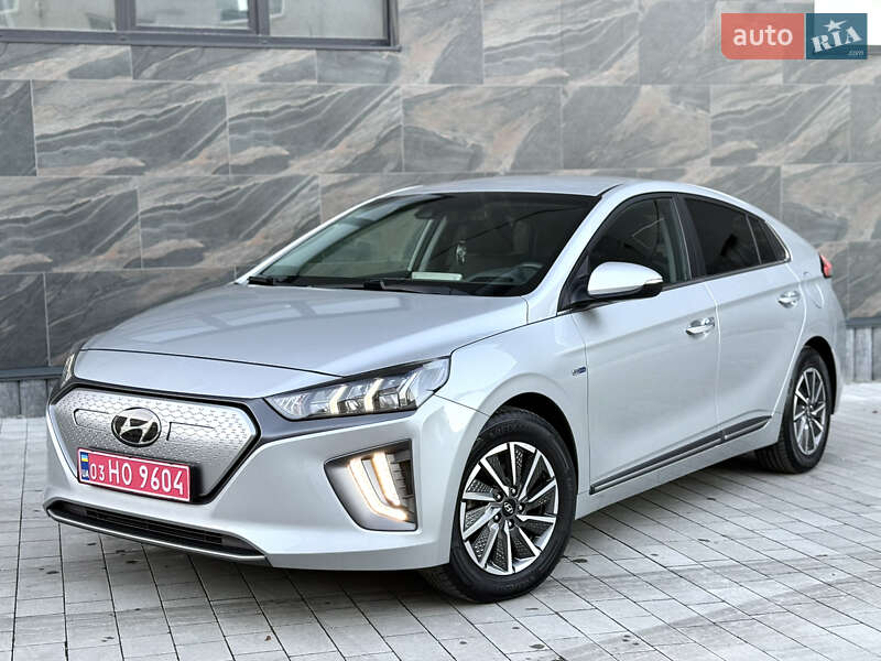 Лифтбек Hyundai Ioniq 2020 в Тернополе фото 14 Лифтбек Hyundai Ioniq 2020 в Тернополе