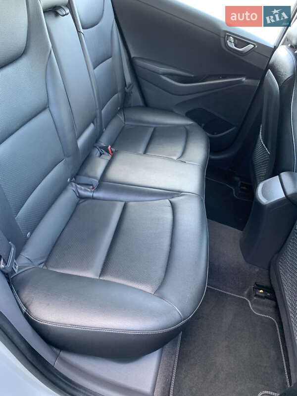 Ліфтбек Hyundai Ioniq 2019 в Кропивницькому фото 20 Ліфтбек Hyundai Ioniq 2019 в Кропивницькому