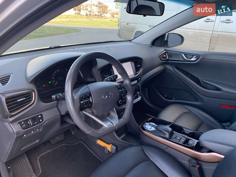 Ліфтбек Hyundai Ioniq 2019 в Кропивницькому фото 25 Ліфтбек Hyundai Ioniq 2019 в Кропивницькому
