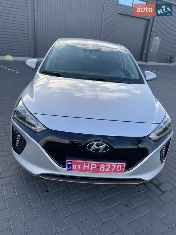 Ліфтбек Hyundai Ioniq 2019 в Кропивницькому фото 30 Ліфтбек Hyundai Ioniq 2019 в Кропивницькому