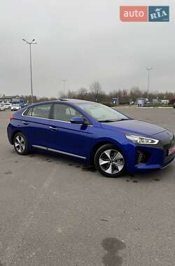 Лифтбек Hyundai Ioniq 2019 в Львове