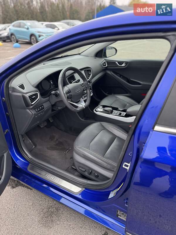 Лифтбек Hyundai Ioniq 2019 в Львове