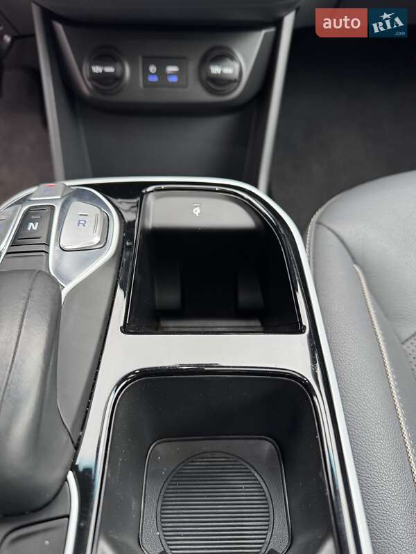 Лифтбек Hyundai Ioniq 2019 в Львове