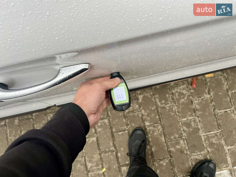 Лифтбек Hyundai Ioniq 2017 в Луцке