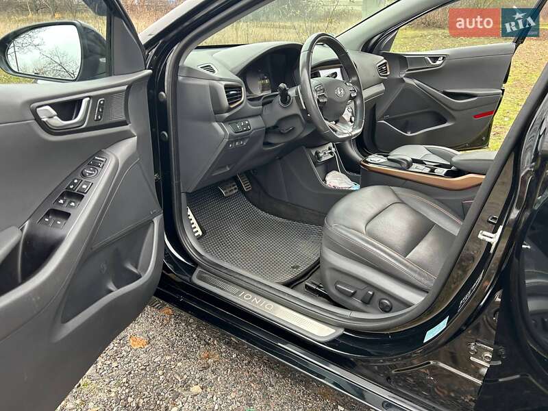 Хэтчбек Hyundai Ioniq 2019 в Полтаве