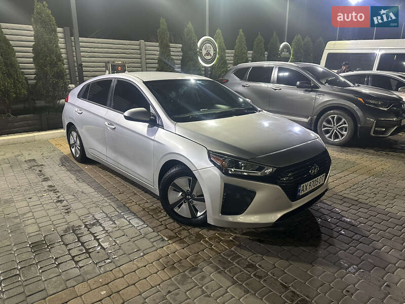 Хэтчбек Hyundai Ioniq 2017 в Харькове