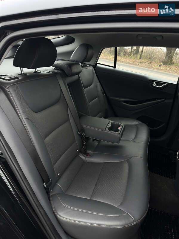 Хетчбек Hyundai Ioniq 2018 в Черкасах