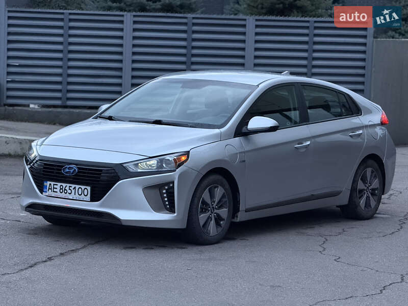 Хэтчбек Hyundai Ioniq 2019 в Днепре