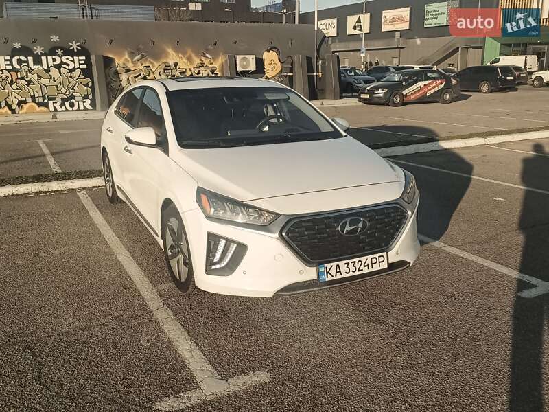 Hyundai Ioniq 2021