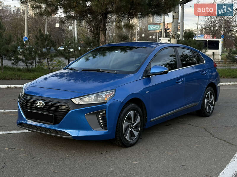 Хэтчбек Hyundai Ioniq 2017 в Одессе