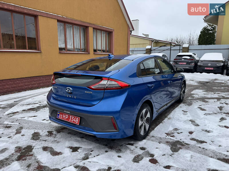 Хэтчбек Hyundai Ioniq 2017 в Ровно фото 6 Хэтчбек Hyundai Ioniq 2017 в Ровно