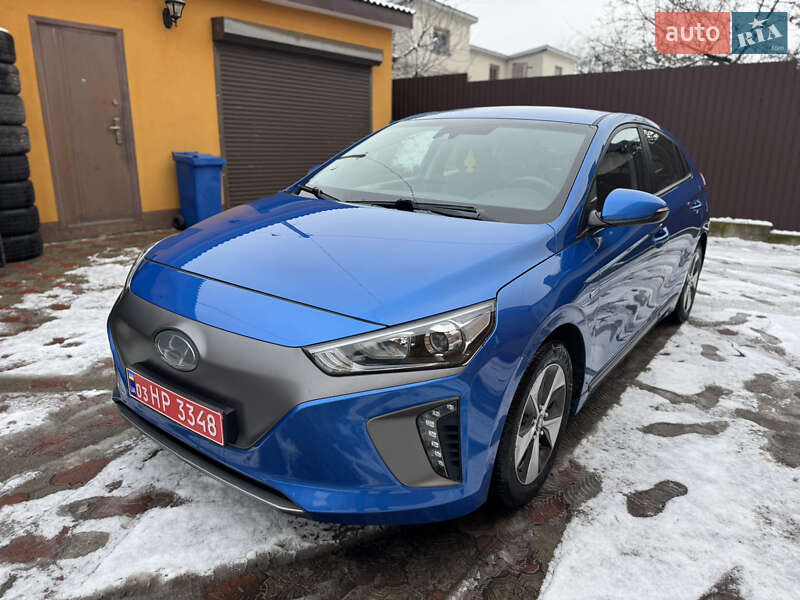 Хэтчбек Hyundai Ioniq 2017 в Ровно фото 10 Хэтчбек Hyundai Ioniq 2017 в Ровно