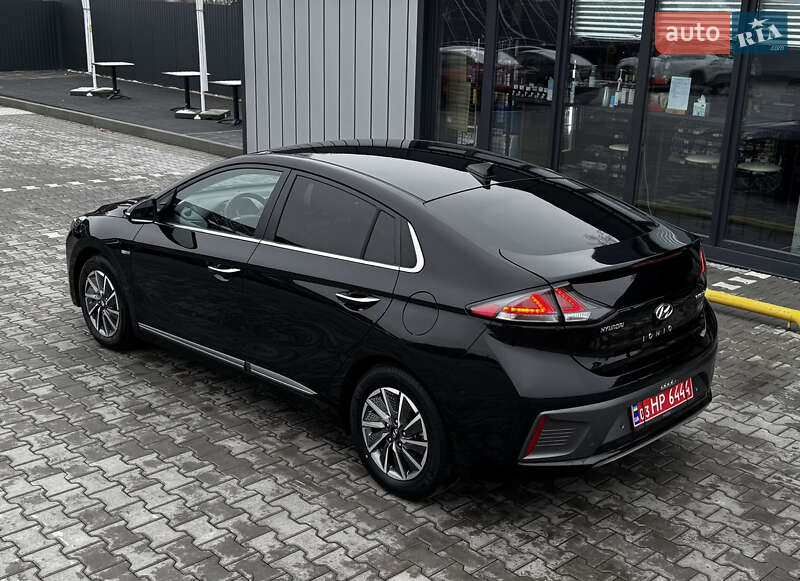 Лифтбек Hyundai Ioniq 2020 в Владимире