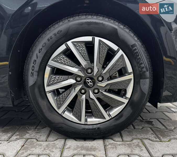 Лифтбек Hyundai Ioniq 2020 в Владимире