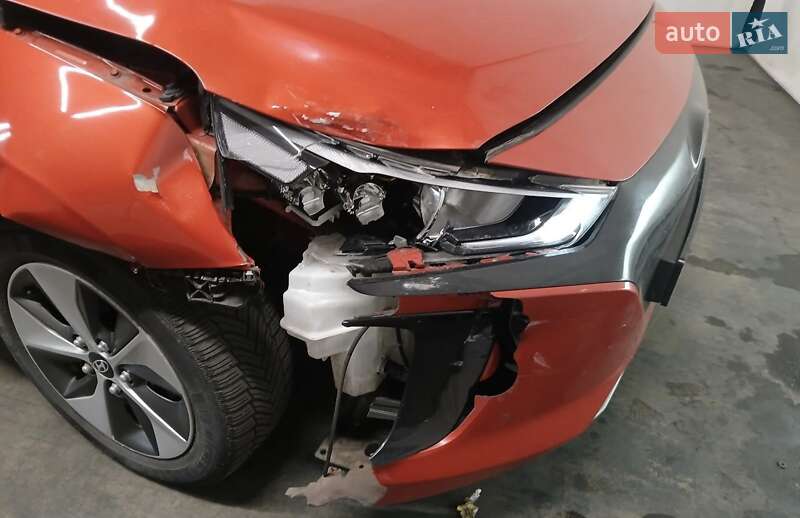 Хэтчбек Hyundai Ioniq 2018 в Ровно фото 20 Хэтчбек Hyundai Ioniq 2018 в Ровно