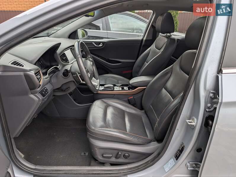 Хэтчбек Hyundai Ioniq 2018 в Виннице