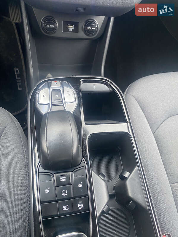 Лифтбек Hyundai Ioniq 2020 в Тернополе фото 14 Лифтбек Hyundai Ioniq 2020 в Тернополе