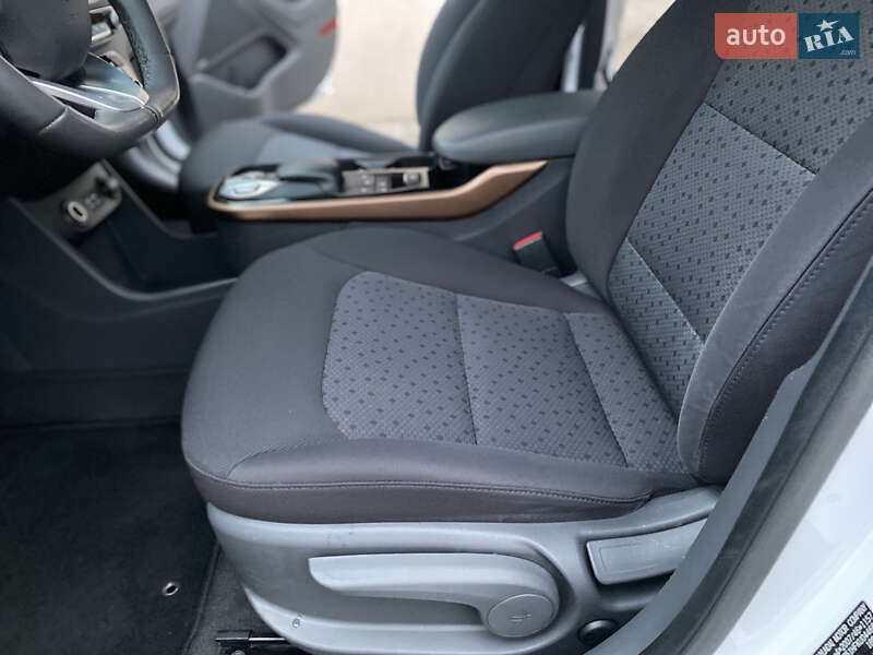 Хэтчбек Hyundai Ioniq 2019 в Виннице