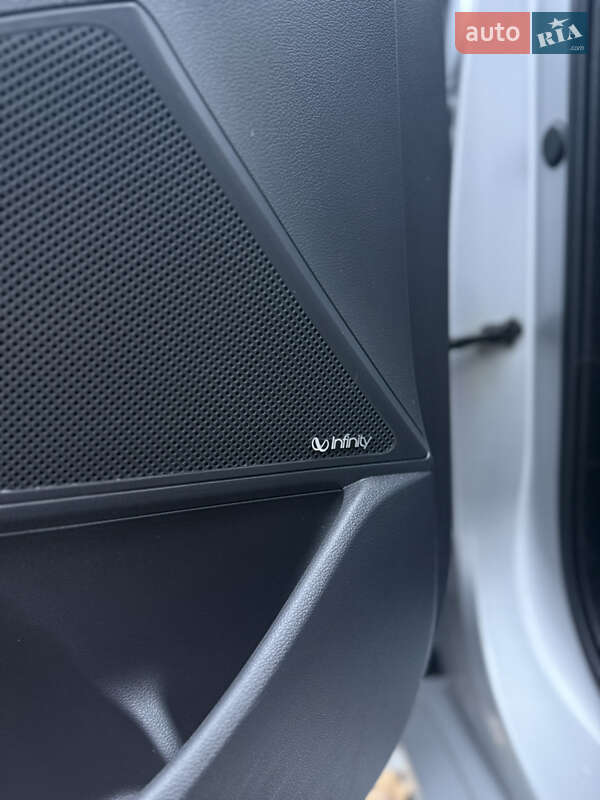 Лифтбек Hyundai Ioniq 2017 в Бродах фото 24 Лифтбек Hyundai Ioniq 2017 в Бродах