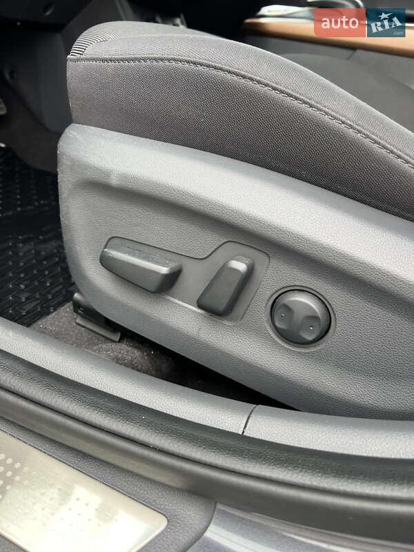 Хэтчбек Hyundai Ioniq 2018 в Луцке