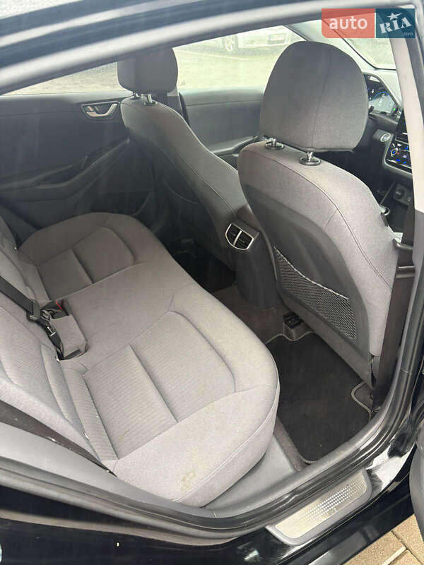 Лифтбек Hyundai Ioniq 2020 в Ровно фото 29 Лифтбек Hyundai Ioniq 2020 в Ровно