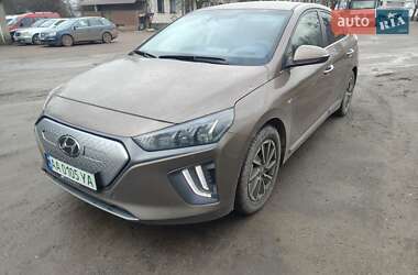 Лифтбек Hyundai Ioniq 2019 в Остроге