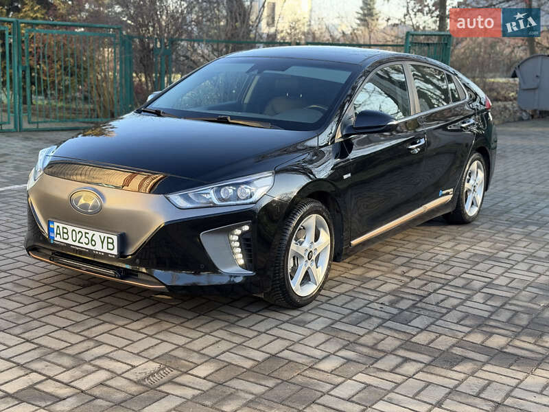 Хетчбек Hyundai Ioniq 2016 в Вінниці