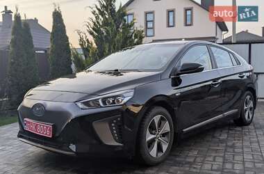 Хетчбек Hyundai Ioniq 2017 в Вінниці
