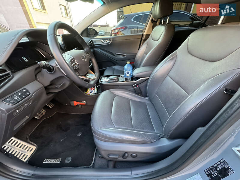 Лифтбек Hyundai Ioniq 2019 в Виннице