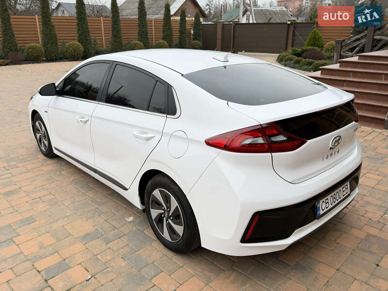 Хэтчбек Hyundai Ioniq 2017 в Чернигове