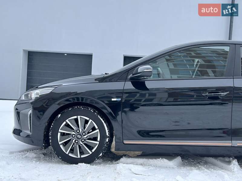 Хетчбек Hyundai Ioniq 2017 в Тернополі