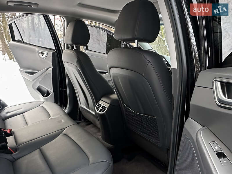 Лифтбек Hyundai Ioniq 2020 в Киеве